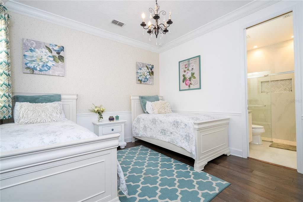 For Sale: $1,200,000 (4 beds, 4 baths, 4114 Square Feet)