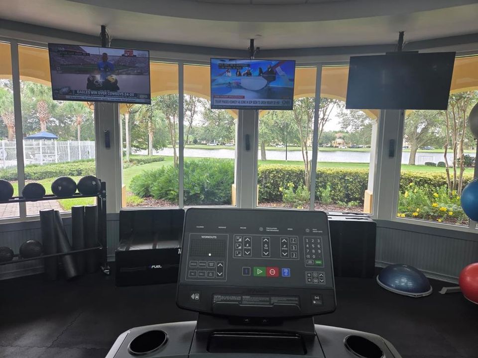 For Sale: $1,200,000 (4 beds, 4 baths, 4114 Square Feet)