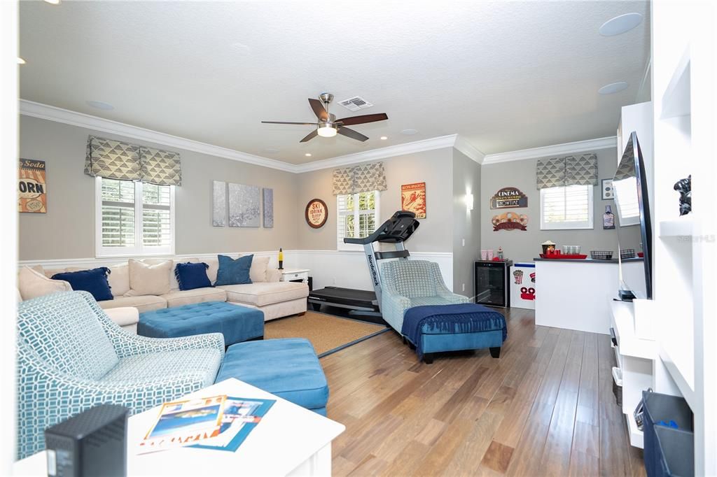 For Sale: $1,200,000 (4 beds, 4 baths, 4114 Square Feet)