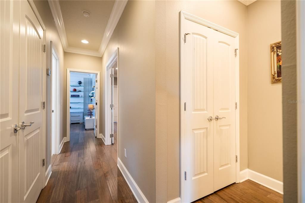 For Sale: $1,200,000 (4 beds, 4 baths, 4114 Square Feet)