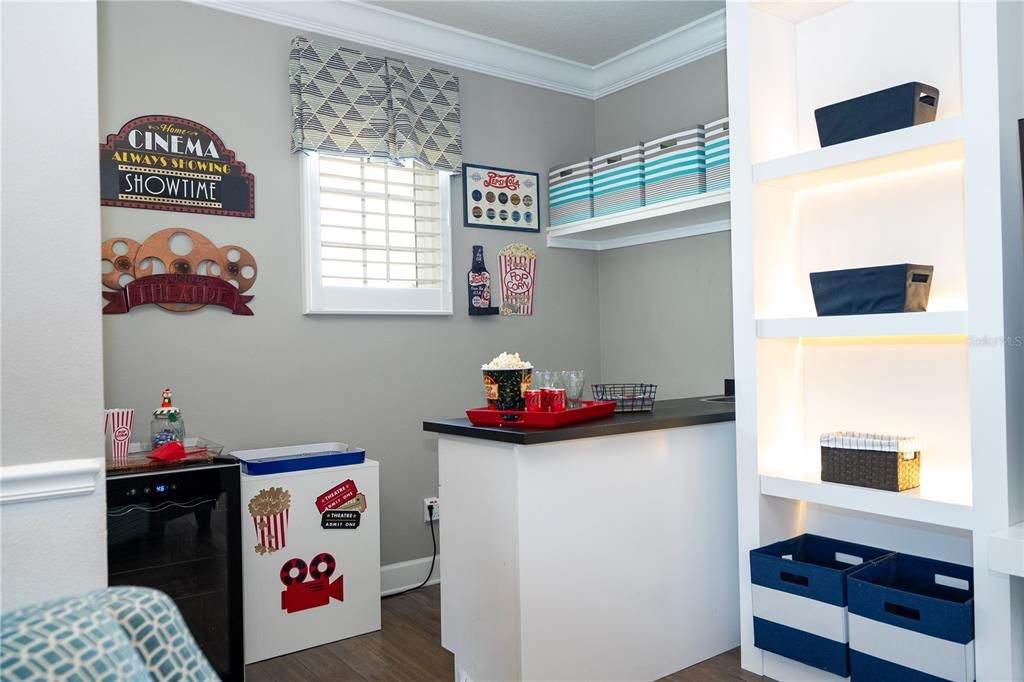 For Sale: $1,200,000 (4 beds, 4 baths, 4114 Square Feet)