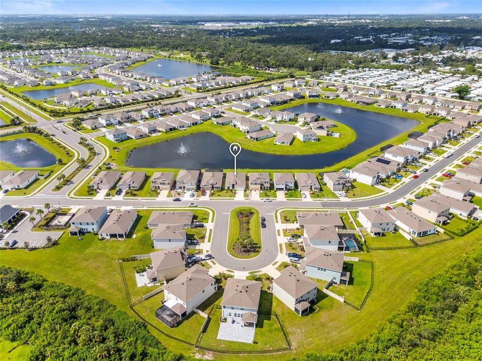 For Rent: $3,000 (4 beds, 2 baths, 2045 Square Feet)