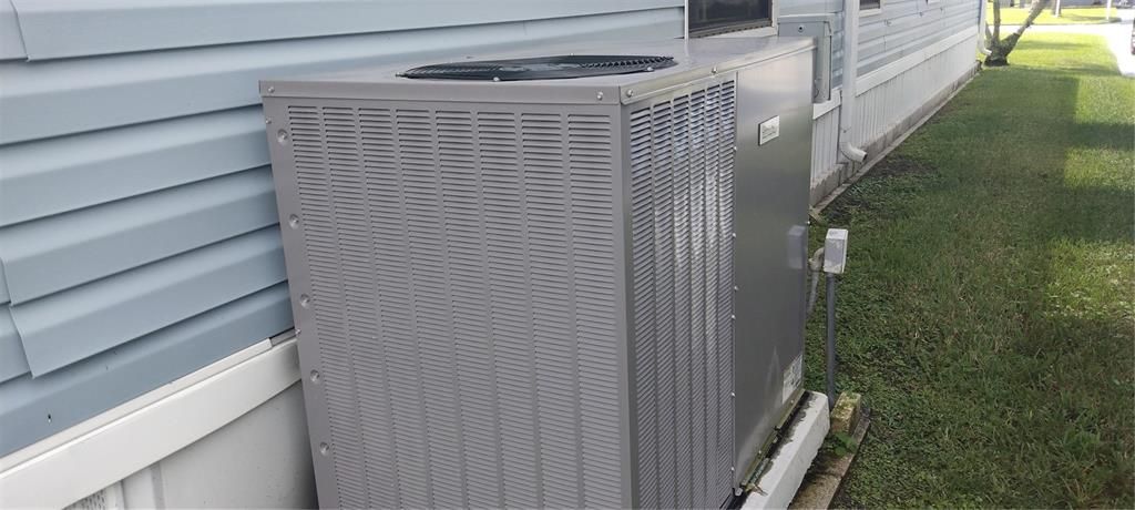 En Venta: $240,000 (2 camas, 2 baños, 1773 Pies cuadrados)