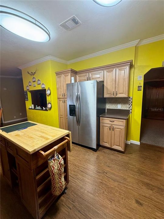 En Venta: $240,000 (2 camas, 2 baños, 1773 Pies cuadrados)