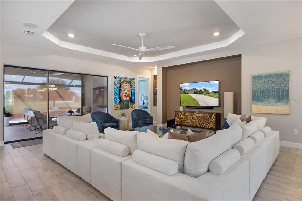 En Venta: $1,764,900 (3 camas, 3 baños, 3101 Pies cuadrados)