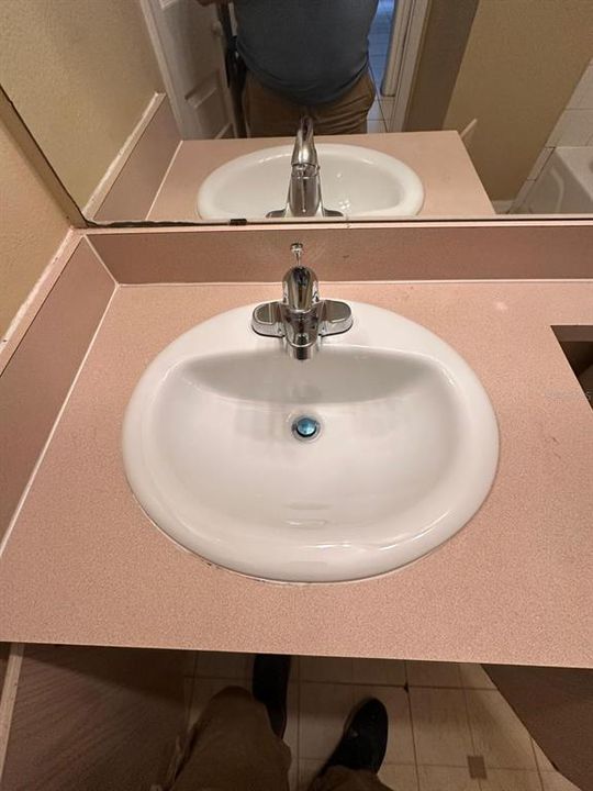 Под контрактом: $1,550 (2 спален, 2 ванн, 996 Квадратных фут)