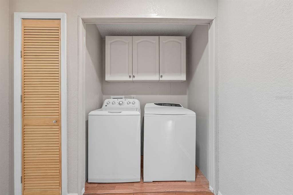 Active With Contract: $170,000 (2 beds, 2 baths, 1203 Square Feet)