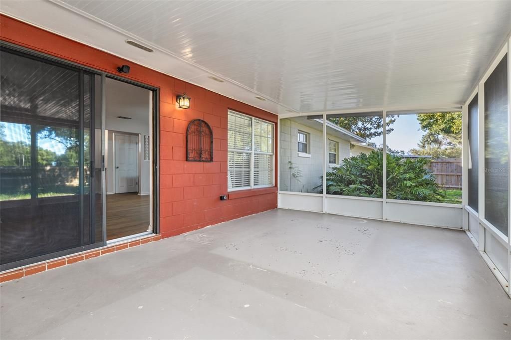 На продажу: $269,900 (3 спален, 2 ванн, 1316 Квадратных фут)