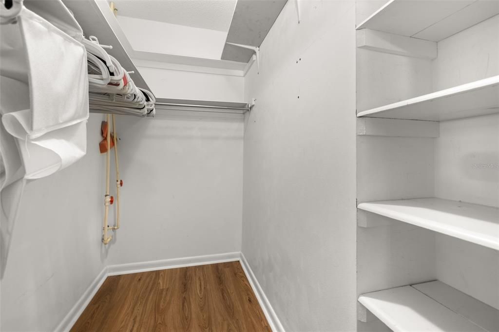 На продажу: $269,900 (3 спален, 2 ванн, 1316 Квадратных фут)