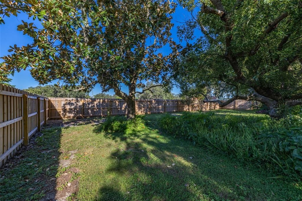 На продажу: $269,900 (3 спален, 2 ванн, 1316 Квадратных фут)