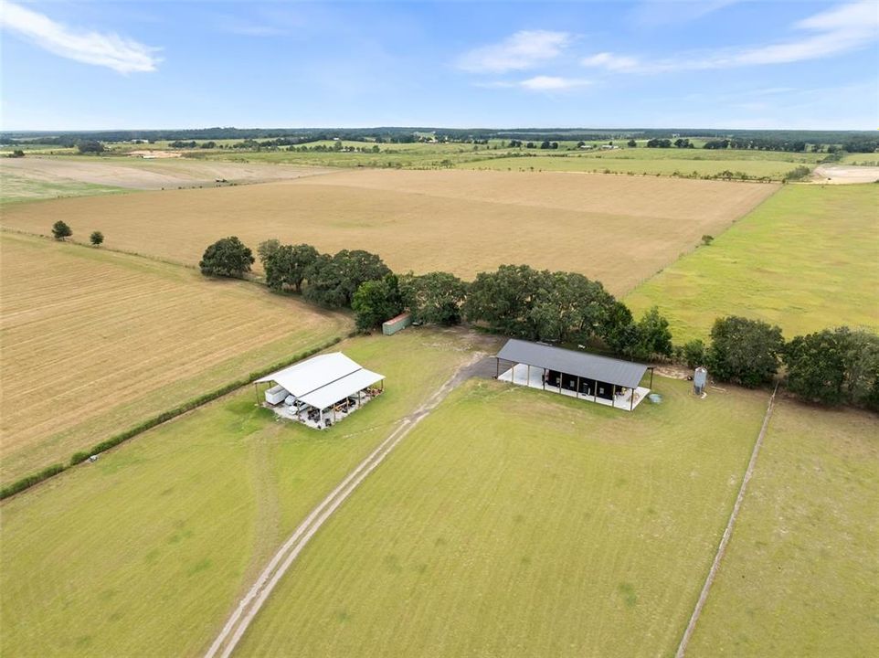 For Sale: $1,095,000 (3 beds, 2 baths, 2200 Square Feet)