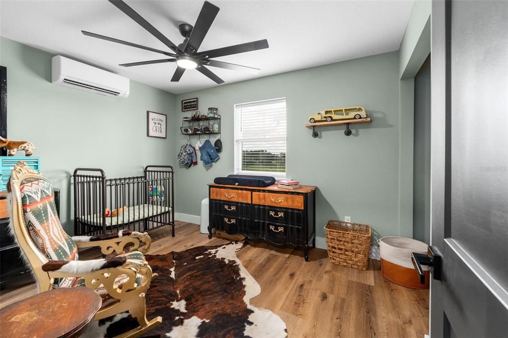 For Sale: $1,095,000 (3 beds, 2 baths, 2200 Square Feet)