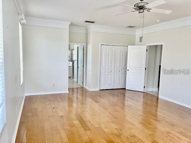 合同活跃: $3,500 (4 贝兹, 3 浴室, 2415 平方英尺)