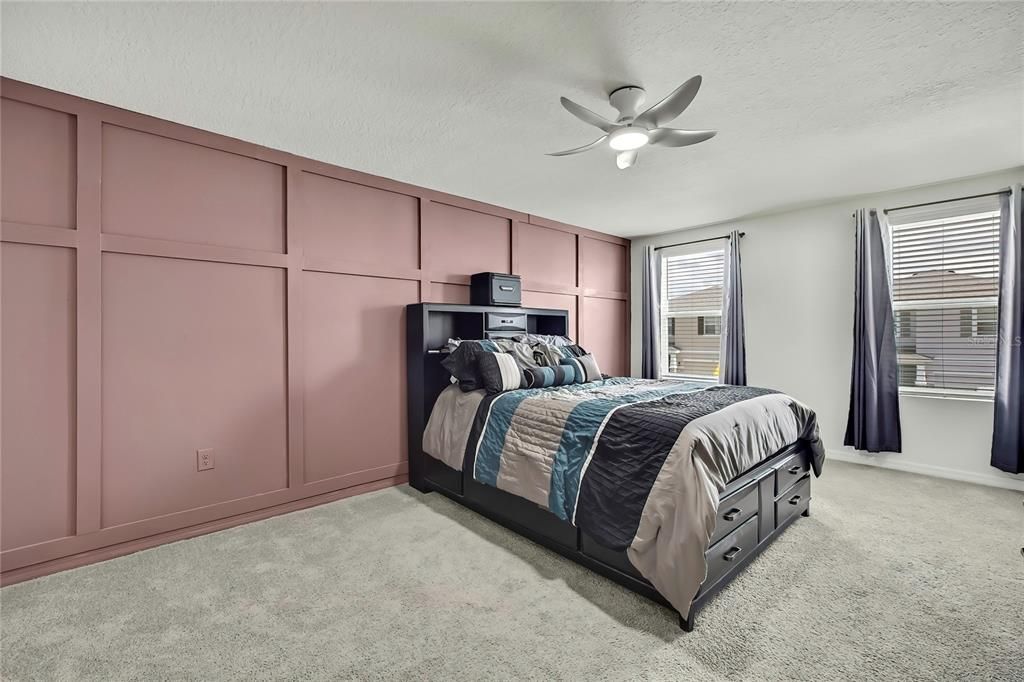 Active With Contract: $365,000 (5 beds, 3 baths, 2605 Square Feet)