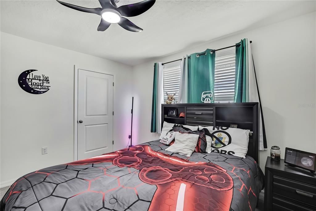 Active With Contract: $365,000 (5 beds, 3 baths, 2605 Square Feet)