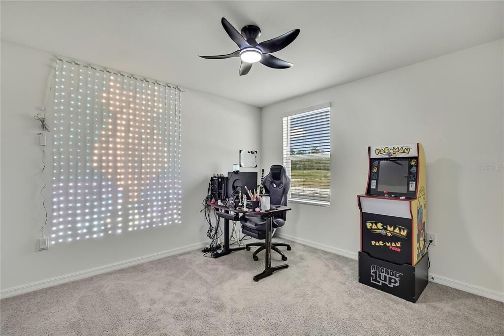 Active With Contract: $365,000 (5 beds, 3 baths, 2605 Square Feet)