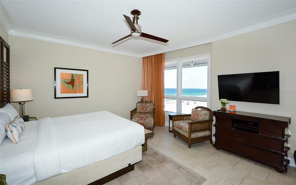 For Sale: $35,000 (4 beds, 4 baths, 2625 Square Feet)