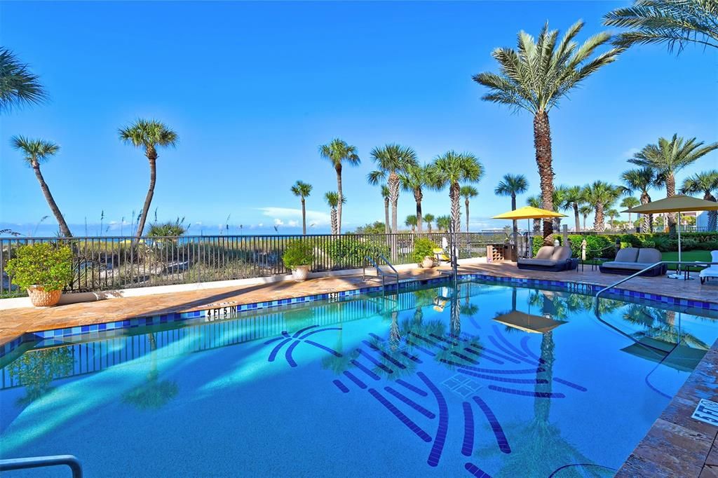 For Sale: $35,000 (4 beds, 4 baths, 2625 Square Feet)