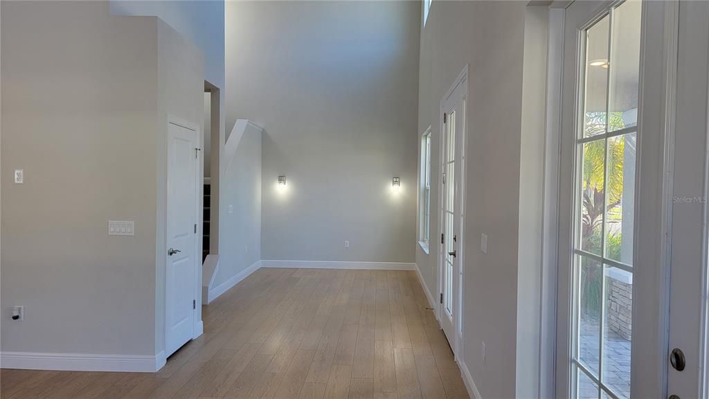 For Sale: $414,900 (3 beds, 2 baths, 1916 Square Feet)