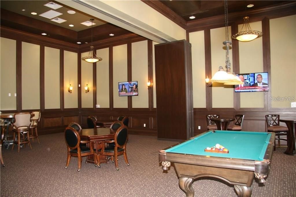 出租: $3,250 (5 贝兹, 3 浴室, 3285 平方英尺)