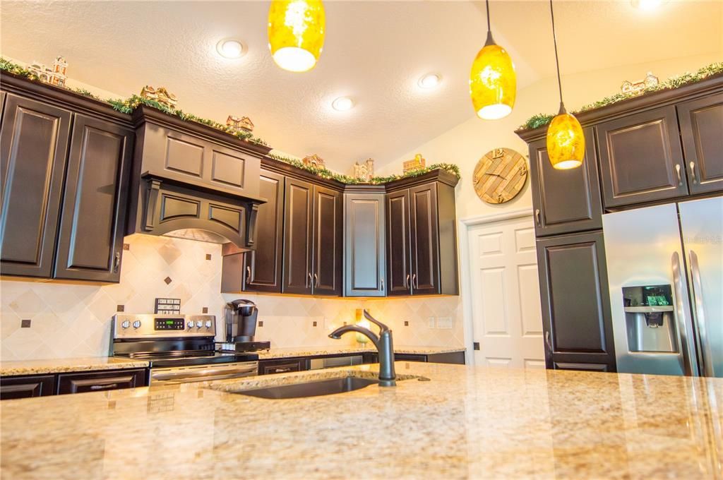 Activo con contrato: $509,900 (3 camas, 2 baños, 1852 Pies cuadrados)