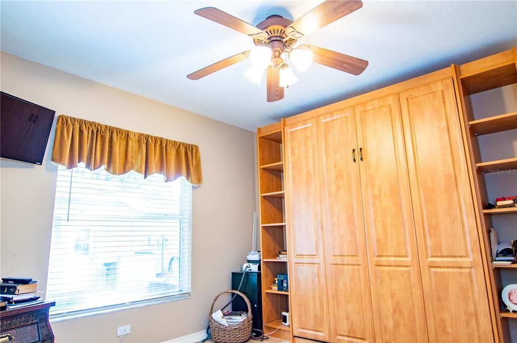 Activo con contrato: $509,900 (3 camas, 2 baños, 1852 Pies cuadrados)