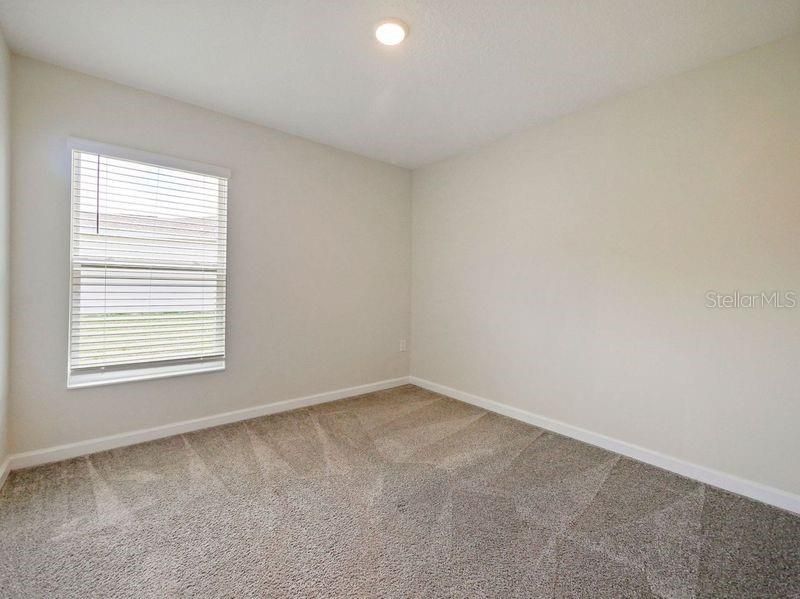 В аренду: $2,400 (3 спален, 2 ванн, 1922 Квадратных фут)