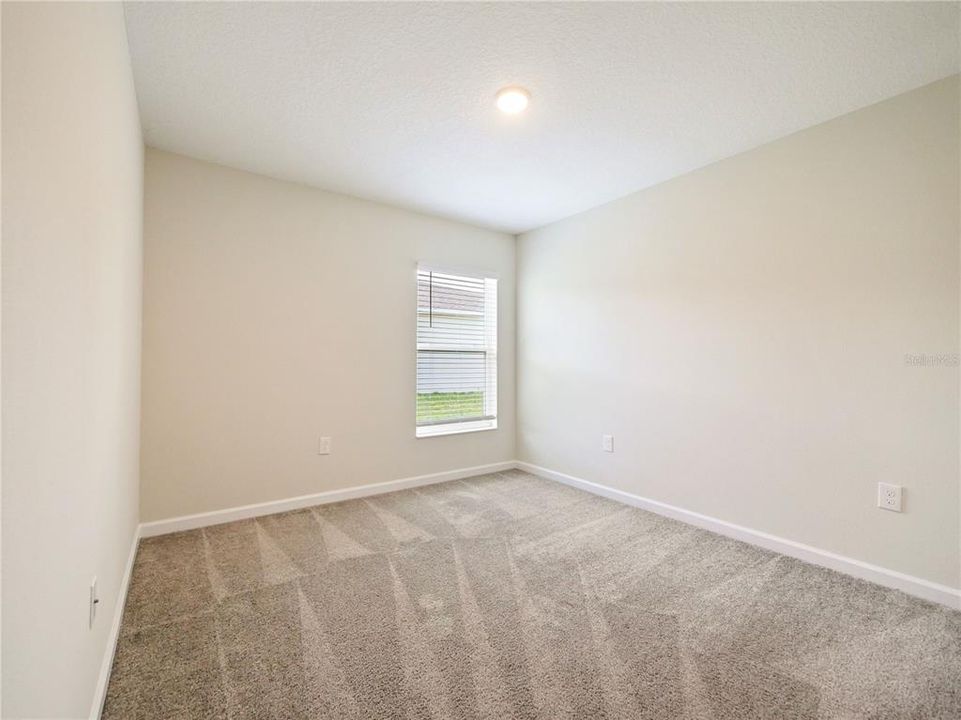 В аренду: $2,400 (3 спален, 2 ванн, 1922 Квадратных фут)