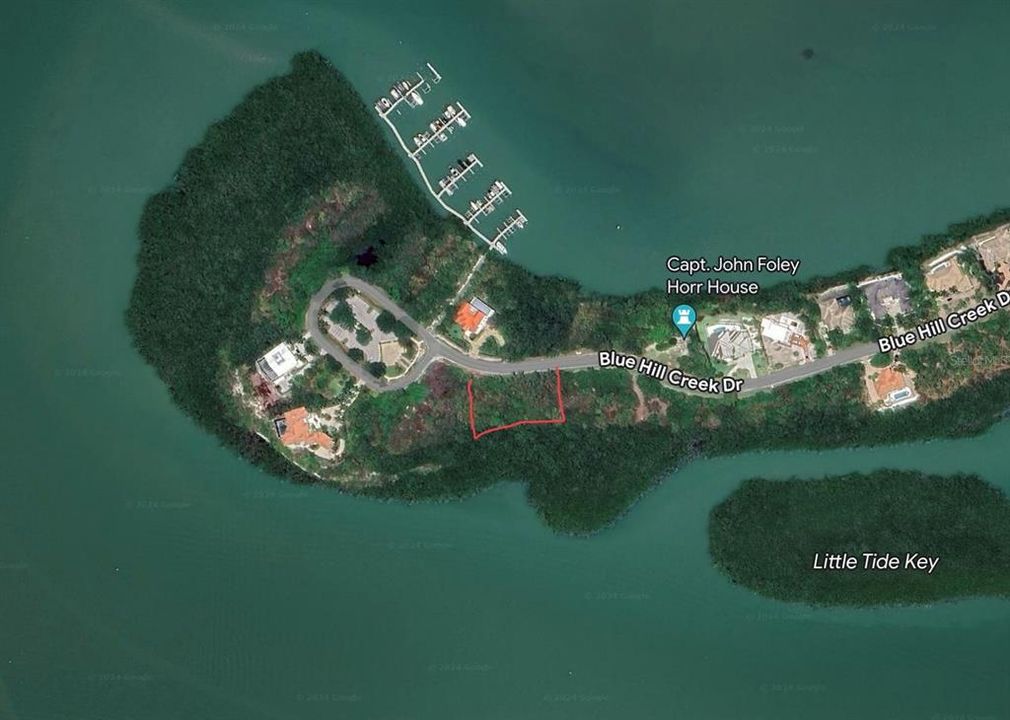 For Sale: $1,150,000 (0.53 acres)