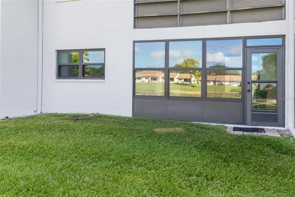 For Sale: $119,000 (2 beds, 2 baths, 1174 Square Feet)