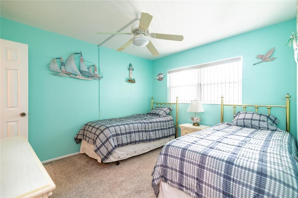 For Sale: $119,000 (2 beds, 2 baths, 1174 Square Feet)