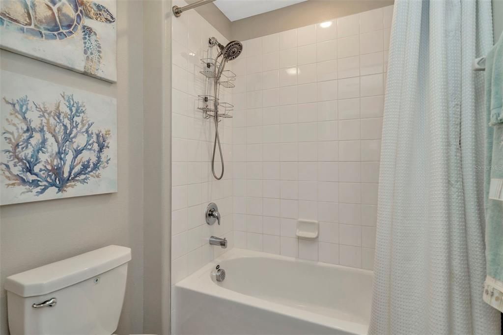 For Sale: $489,900 (4 beds, 2 baths, 3078 Square Feet)