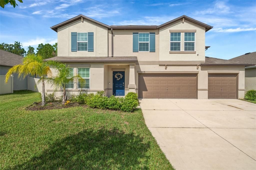 For Sale: $489,900 (4 beds, 2 baths, 3078 Square Feet)