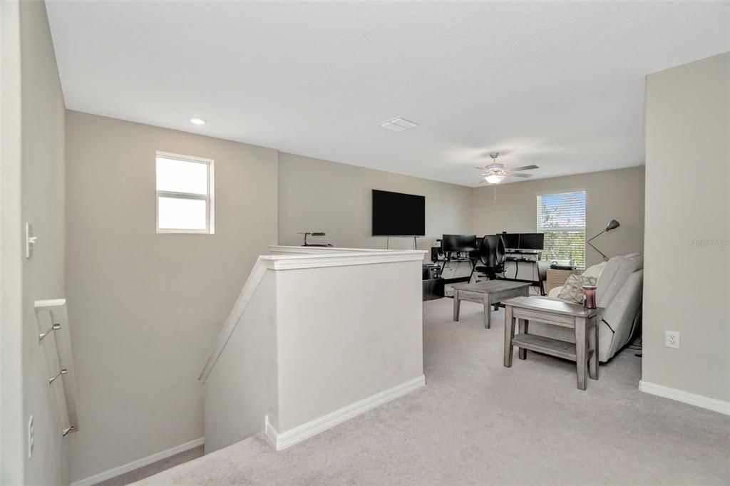 For Sale: $489,900 (4 beds, 2 baths, 3078 Square Feet)