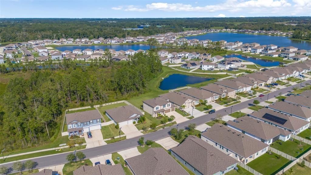 For Sale: $489,900 (4 beds, 2 baths, 3078 Square Feet)