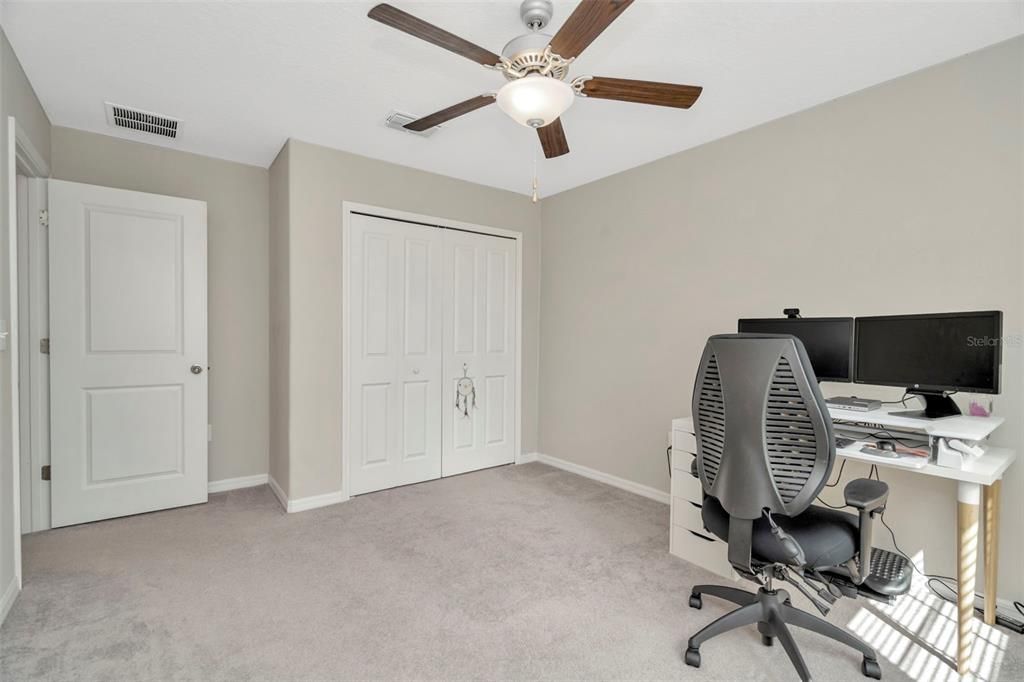 For Sale: $489,900 (4 beds, 2 baths, 3078 Square Feet)