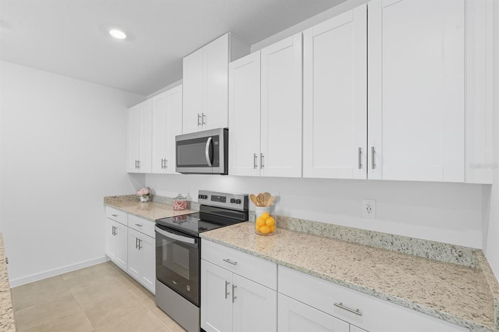 待售: $354,990 (4 贝兹, 3 浴室, 1842 平方英尺)