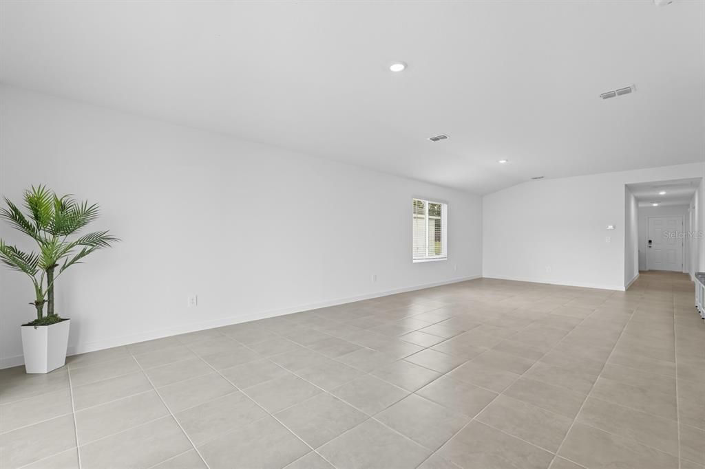 待售: $354,990 (4 贝兹, 3 浴室, 1842 平方英尺)