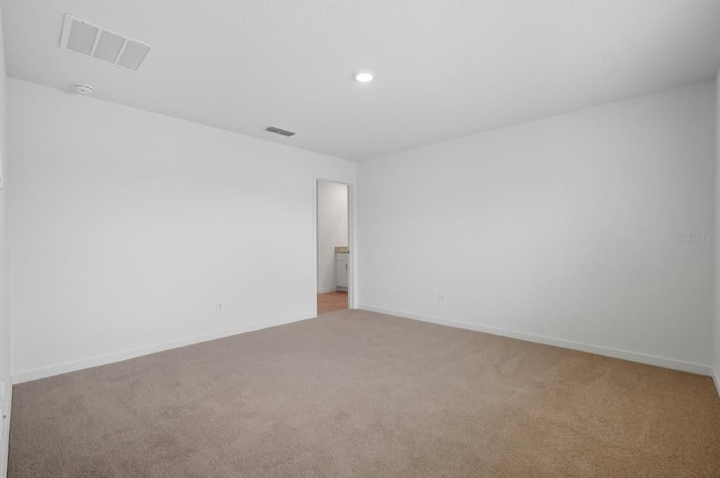 待售: $354,990 (4 贝兹, 3 浴室, 1842 平方英尺)