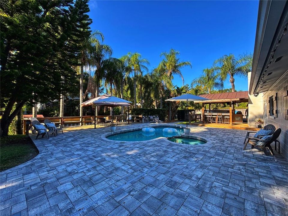 На продажу: $984,999 (3 спален, 2 ванн, 2109 Квадратных фут)