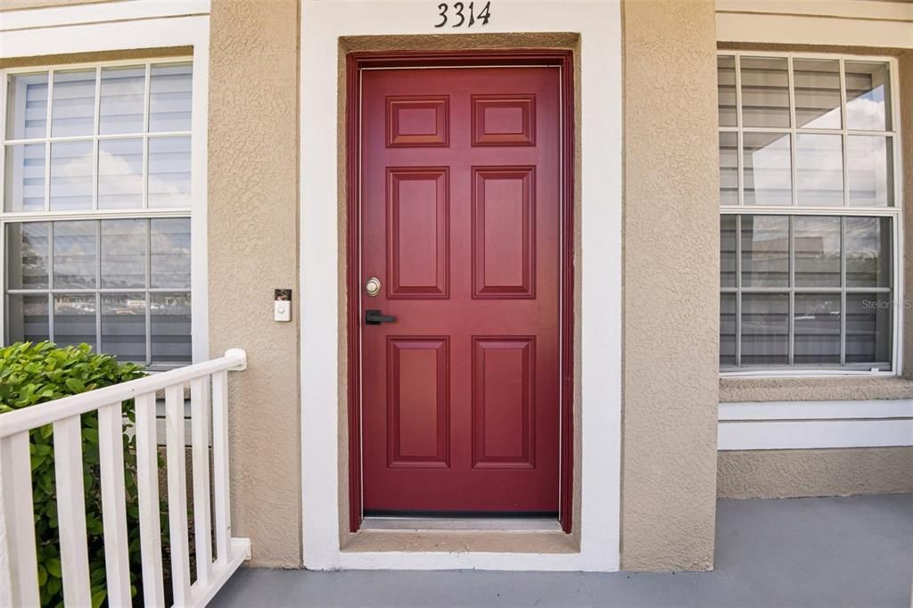 Active With Contract: $290,000 (3 beds, 3 baths, 1653 Square Feet)