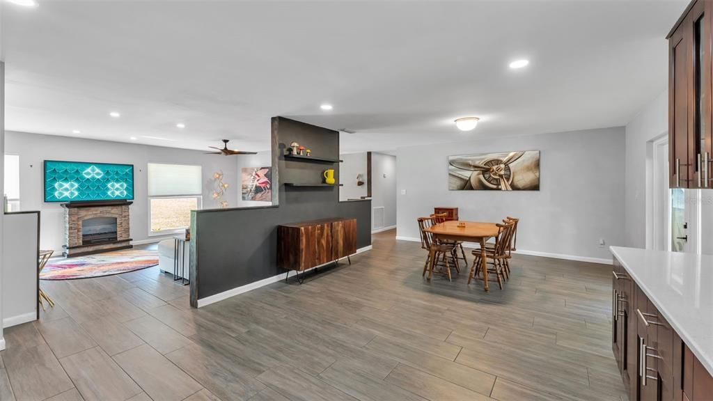 待售: $399,900 (3 贝兹, 2 浴室, 1835 平方英尺)