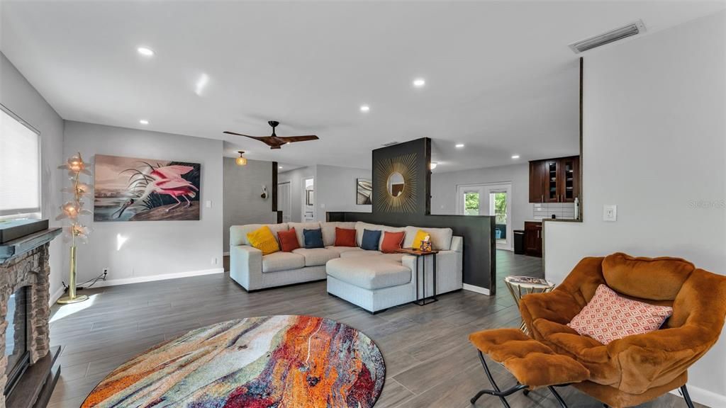 待售: $399,900 (3 贝兹, 2 浴室, 1835 平方英尺)