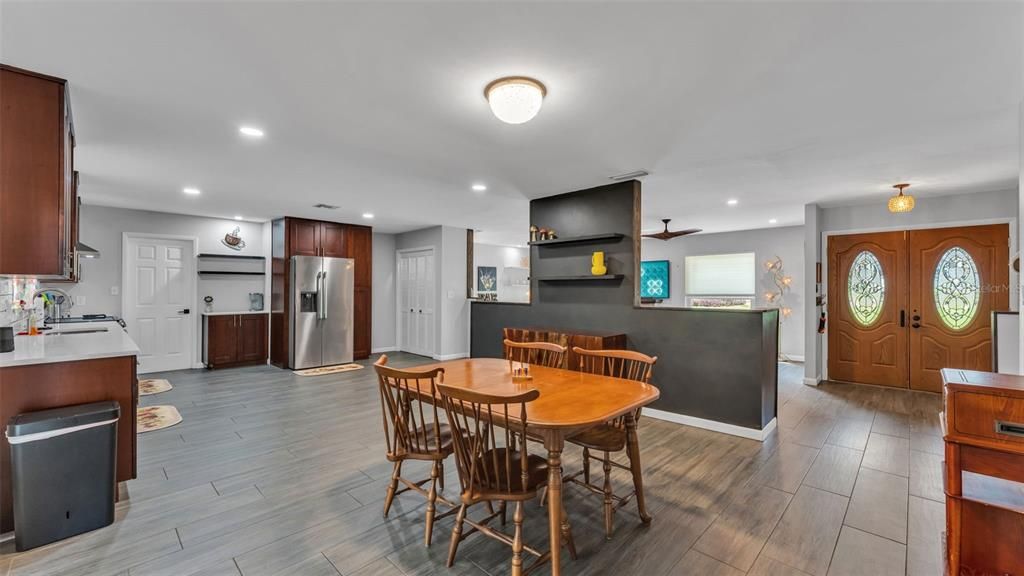 待售: $399,900 (3 贝兹, 2 浴室, 1835 平方英尺)