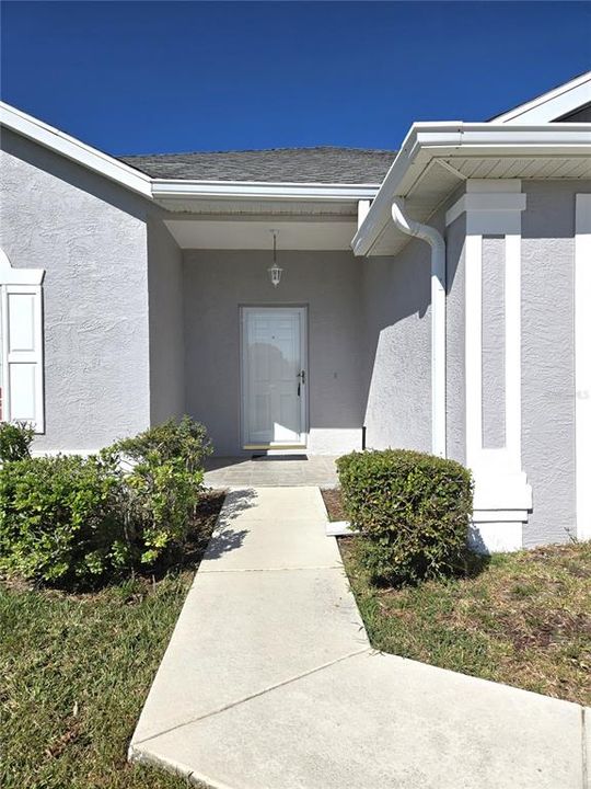 Active With Contract: $218,000 (2 beds, 2 baths, 1481 Square Feet)