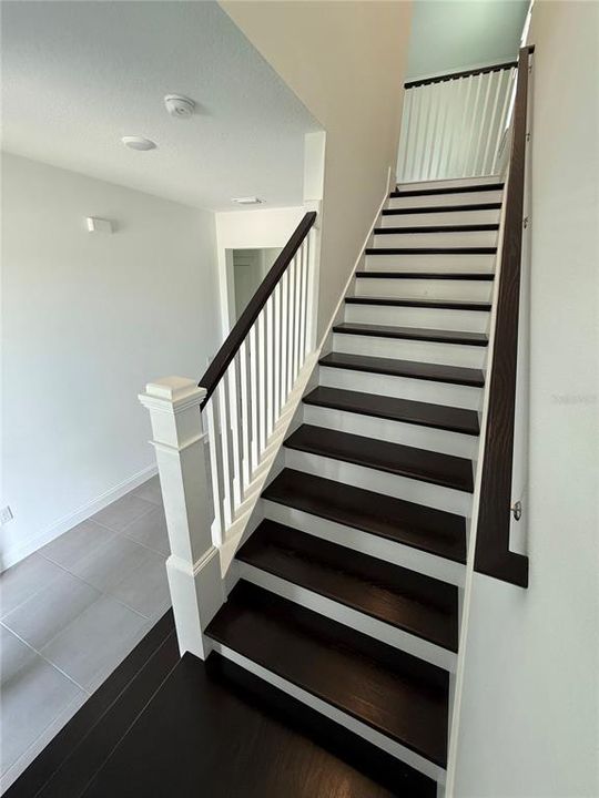 Active With Contract: $3,500 (5 beds, 4 baths, 2687 Square Feet)