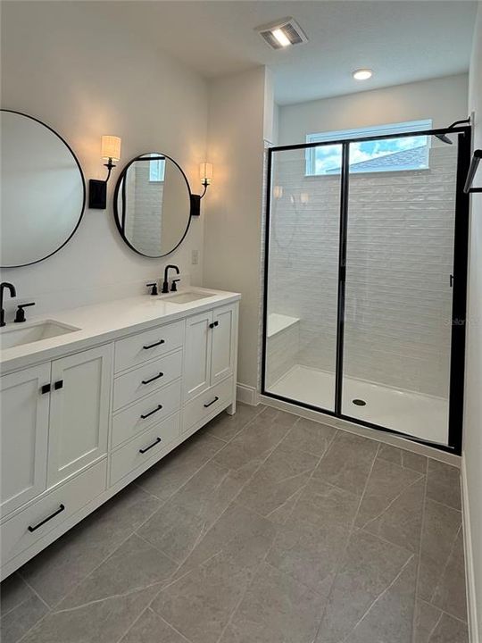 Active With Contract: $3,500 (5 beds, 4 baths, 2687 Square Feet)