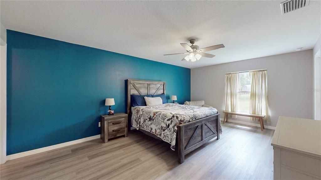 En Venta: $301,718 (3 camas, 2 baños, 1486 Pies cuadrados)