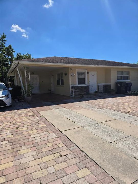 Recently Sold: $275,000 (4 beds, 2 baths, 1350 Square Feet)