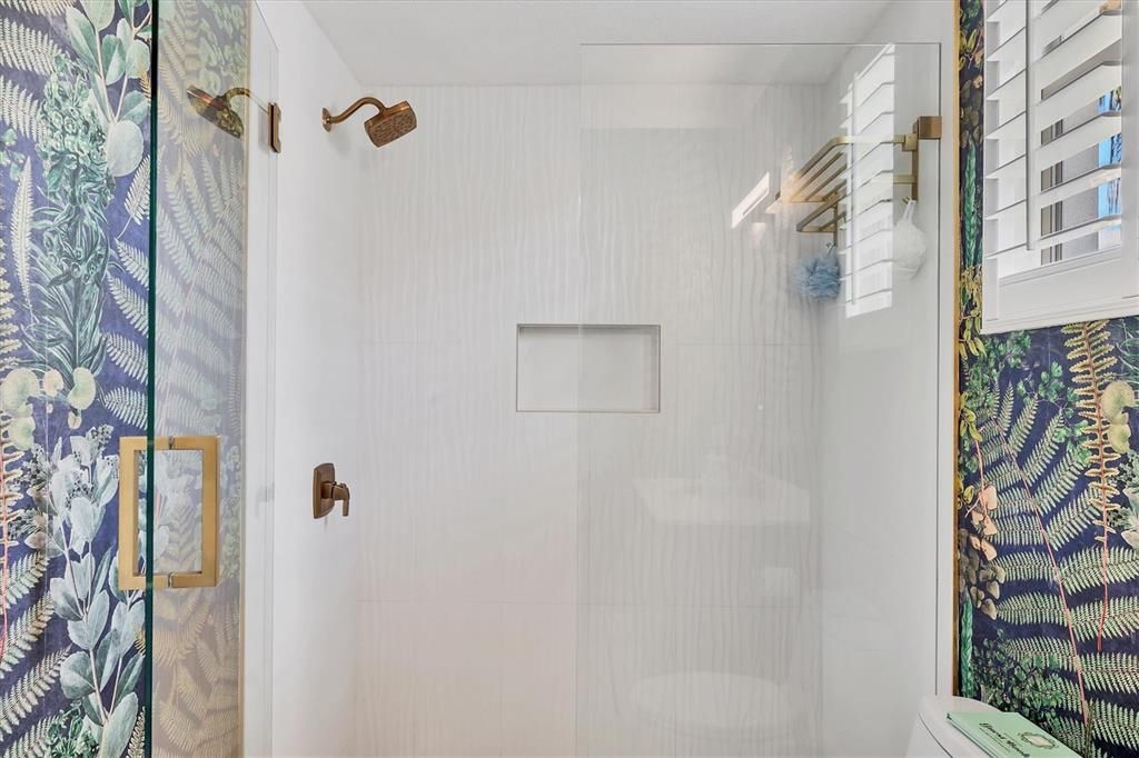 待售: $850,000 (3 贝兹, 2 浴室, 2131 平方英尺)